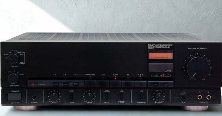 Best hdmi amplifier